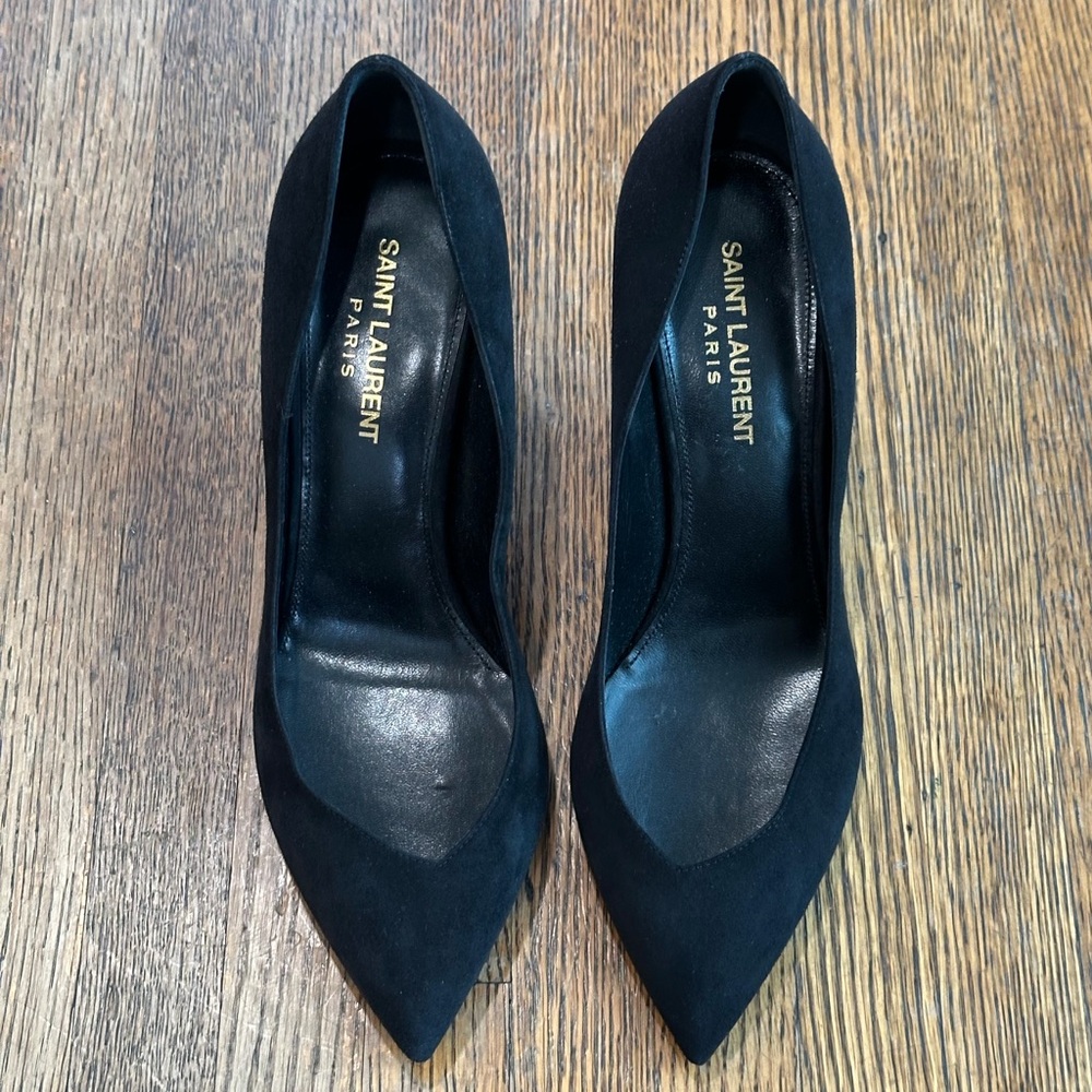 Saint Laurent Suede Pumps